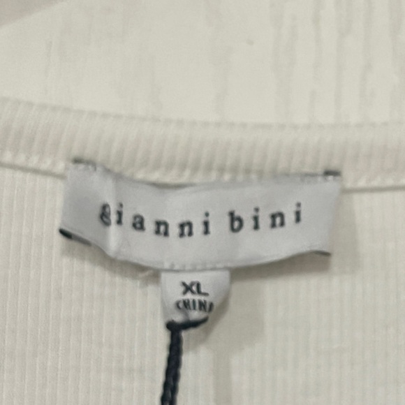 FINAL PRICE NWT Gianni Bini Bodysuit - $70 Retail - Picture 2 of 7